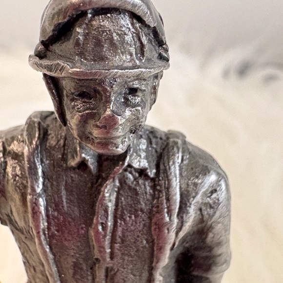 Silver Artisan FigurineWorld Police/Fire Games Calgary,Alberta 1997 - Picture 2 of 6